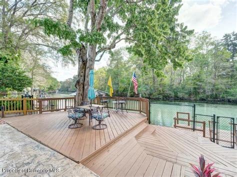 weeki wachee zillow|zillow weeki wachee fl waterfront.